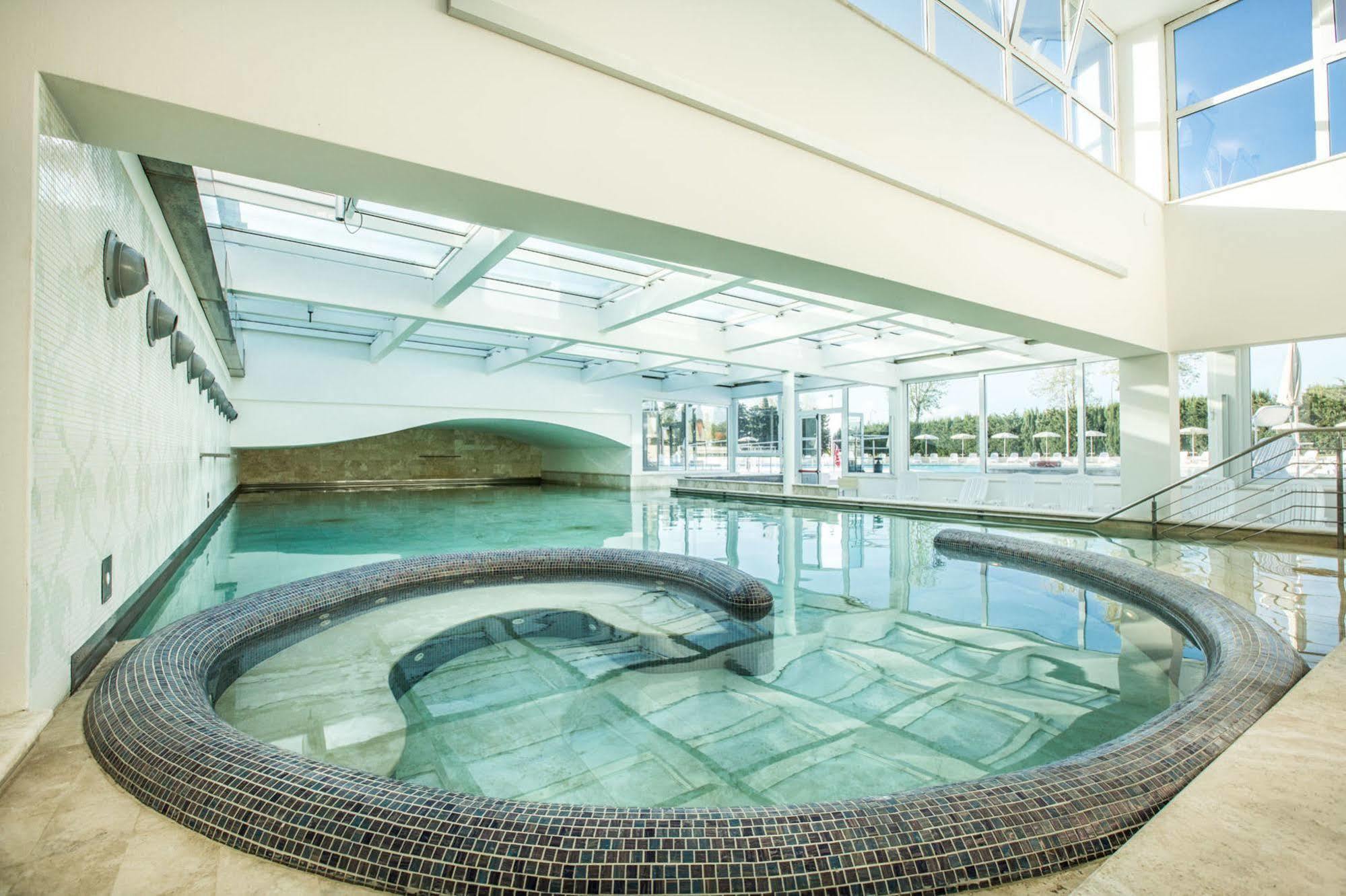 Terme Di Venturina Hotell Venturina Terme Eksteriør bilde